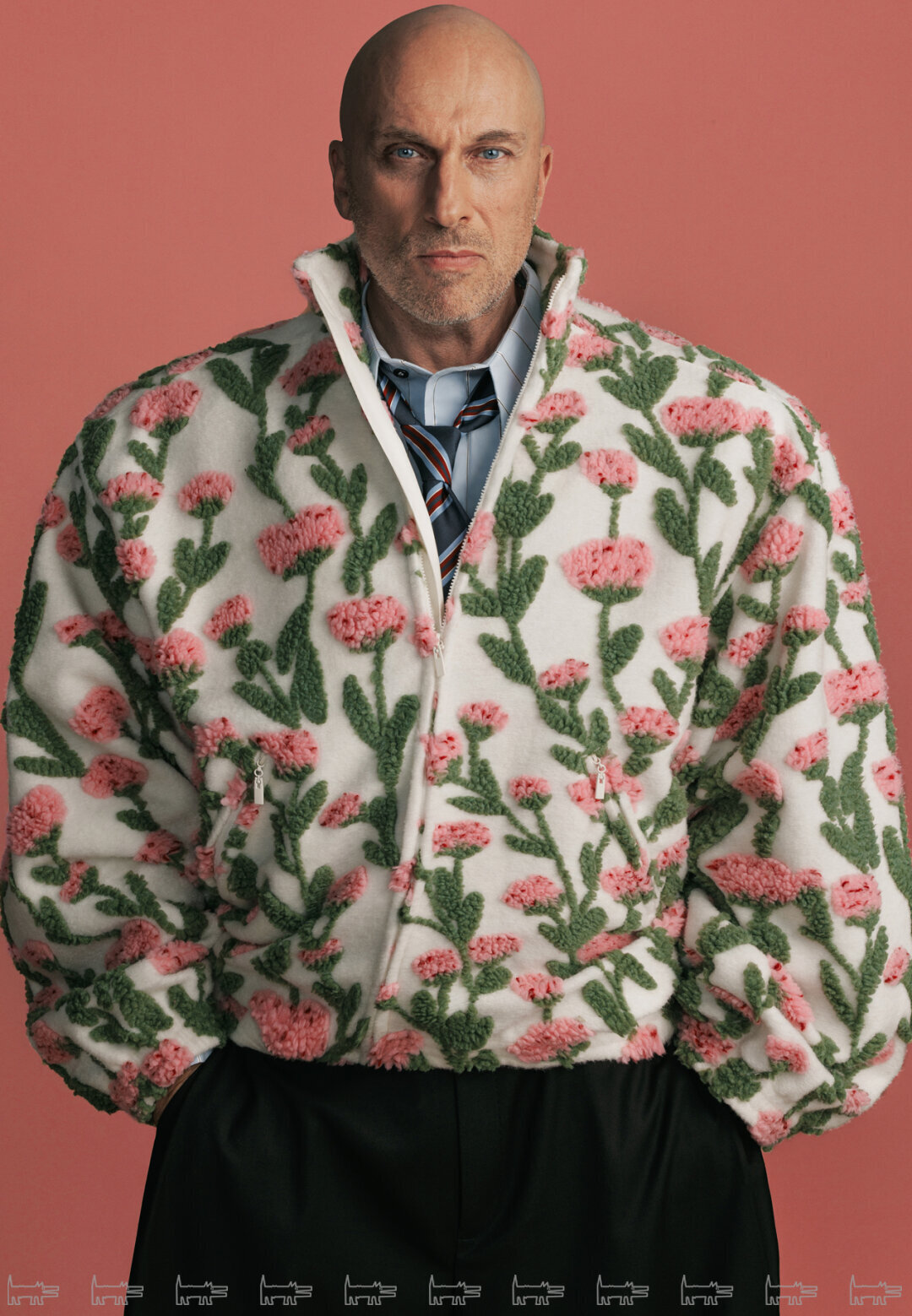 На Дмитрии: куртка ROGOV, рубашка CHERNIM CHERNO, брюки USHATAVA, галстук LUIGI BORRELLI (Bosco)