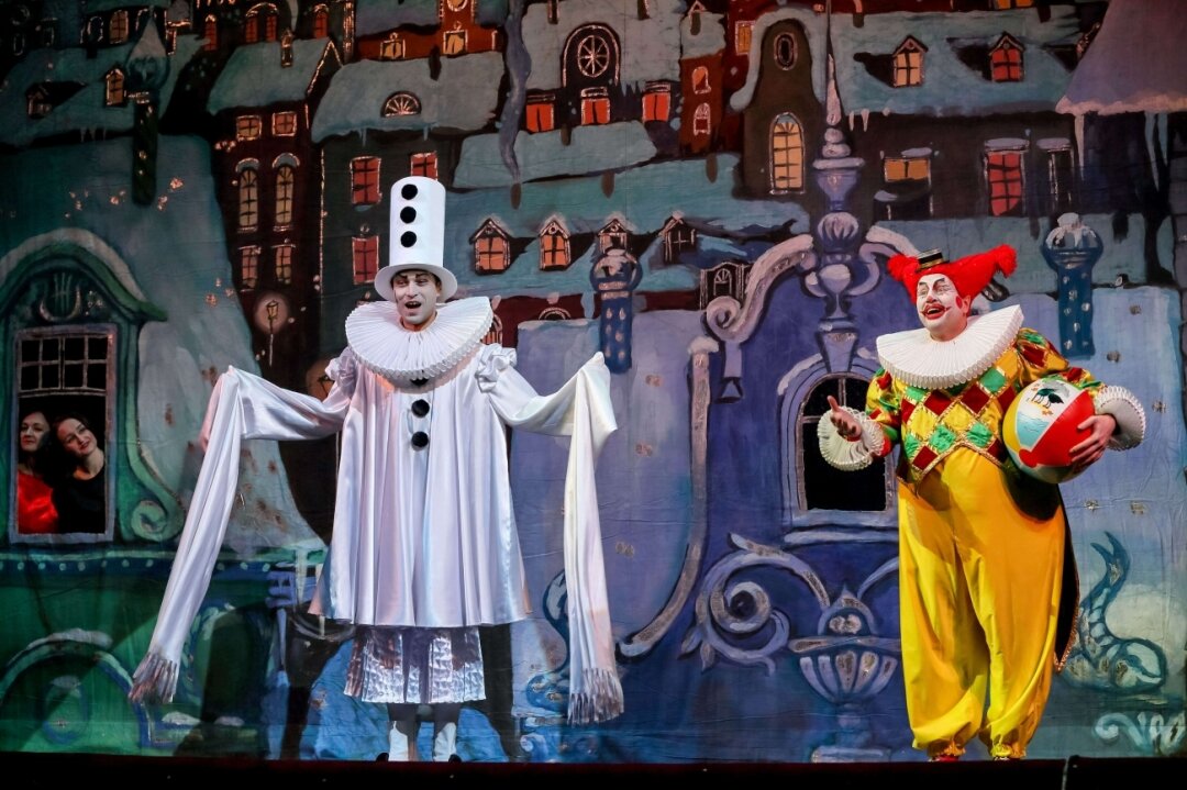 Опера «Новогодние приключения в оперной стране»