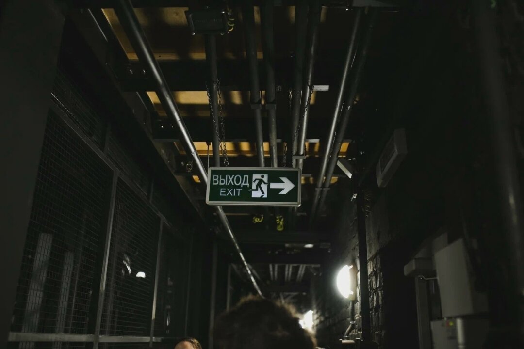 Экскурсия по театральному закулисью