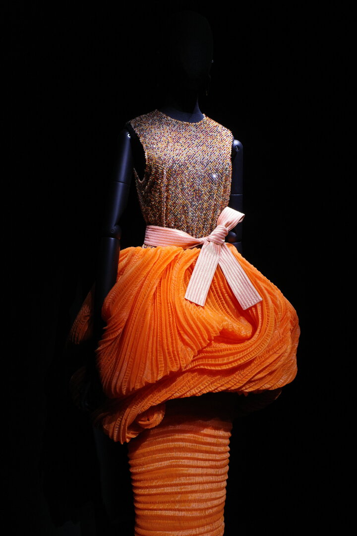 Выставка "Giorgio Armani Privé 2005–2025: Двадцать лет высокой моды". Фото: Анатоль Вовк