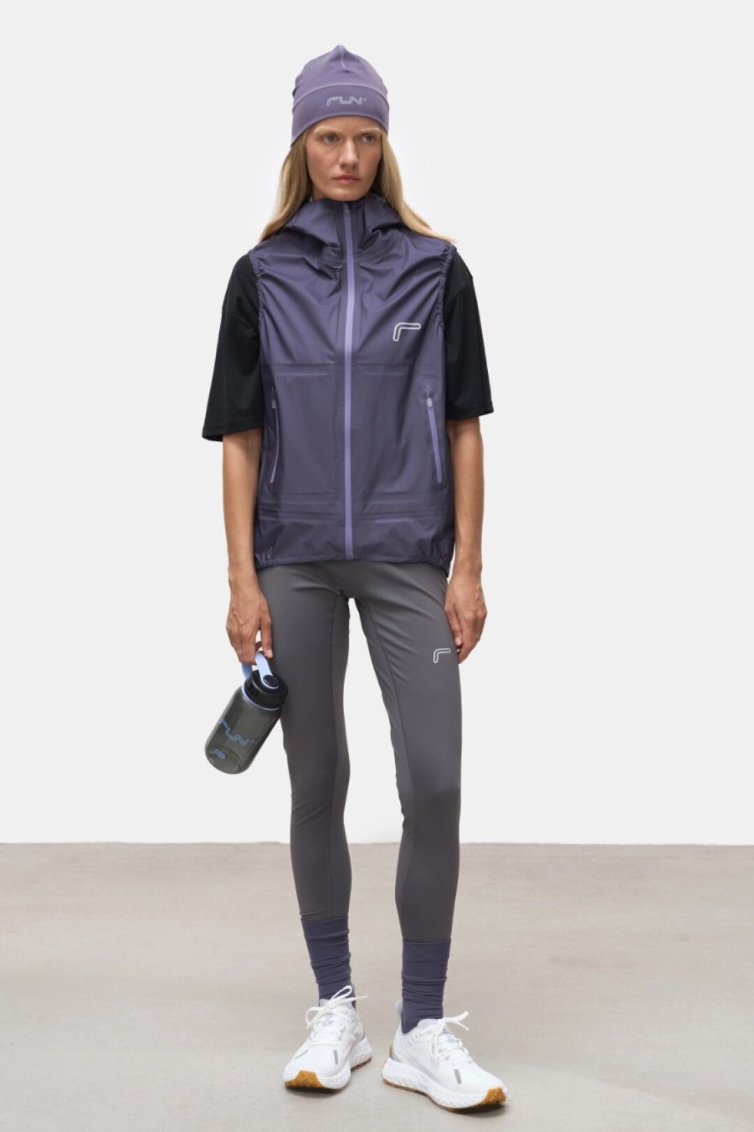 Жилет Shu, 6 790 руб. Закрываем майонезный сезон и открываем беговой с жилетами и другими спорт-айтемами из линейки Run от петербуржцев Shu