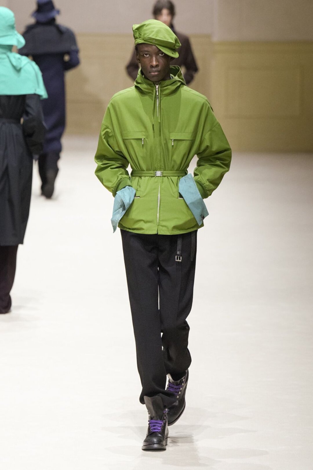 Запоминаем цветовое комбо: салатовый + бирюзовый + фиолетовый