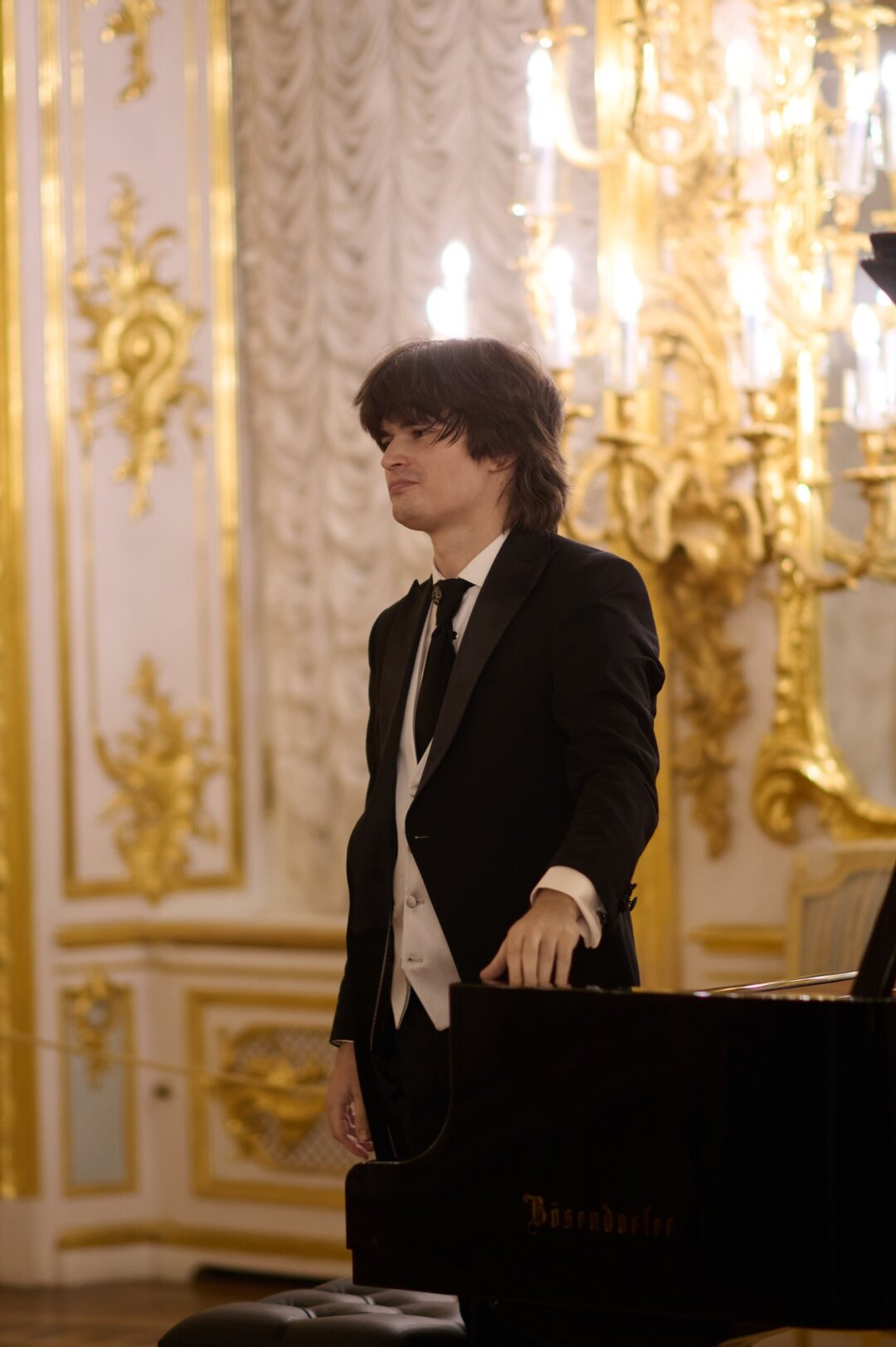 Илья Папоян в Большом Петергофском Дворце