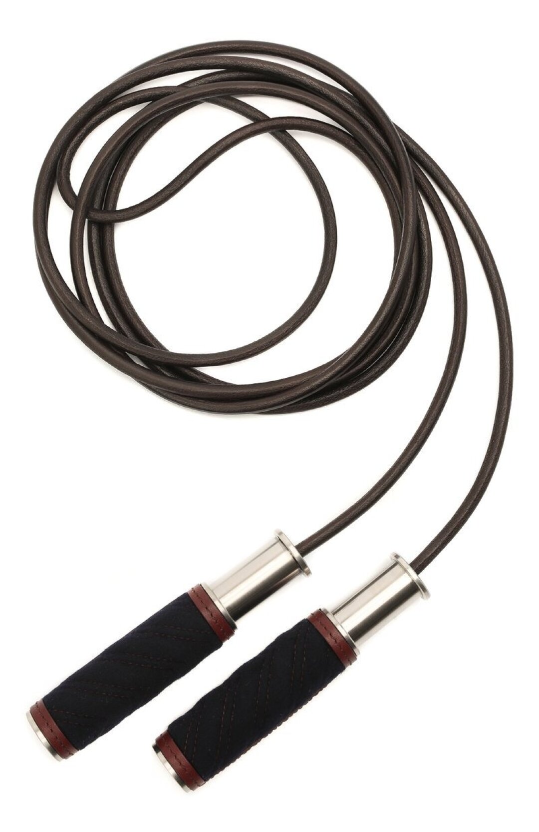 Скакалка Loro Piana, ДЛТ, 72 350 руб. Чем роскошнее скакалка, тем дофаминовее прыжки. Наш выбор очевиден — люкс-айтем из натуральной кожи от олдмани