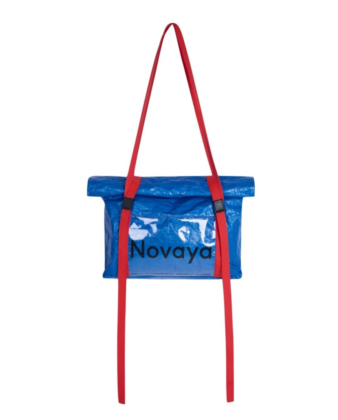 Шоппер Novaya, 1 800 руб. Команда бренда вязла материал культовых клетчатых сумок (те самые с рынков!) и отшила из него суперпрактичные шопперы