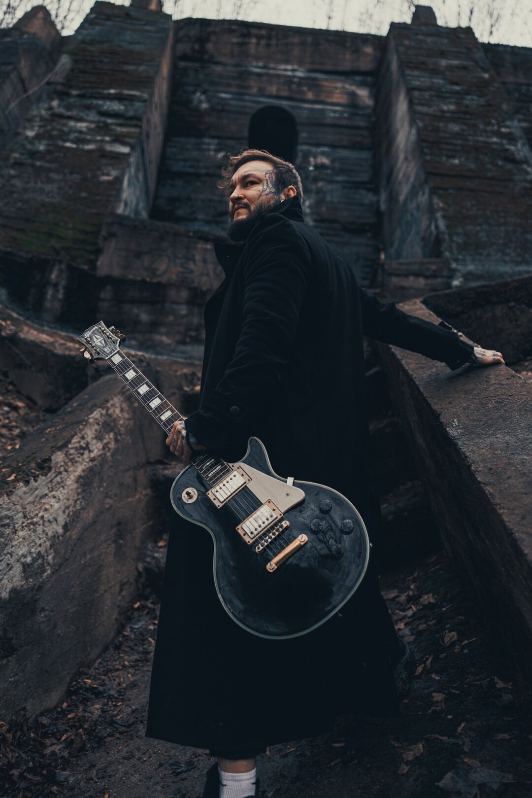 Работа Дамира Абсалямова: кадр для обложки сингла Алекса Берга