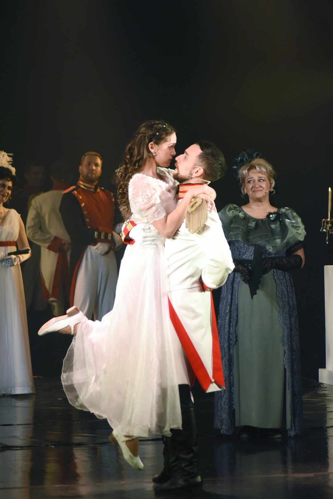 Спектакль «Война и мир. Первый бал Наташи Ростовой»