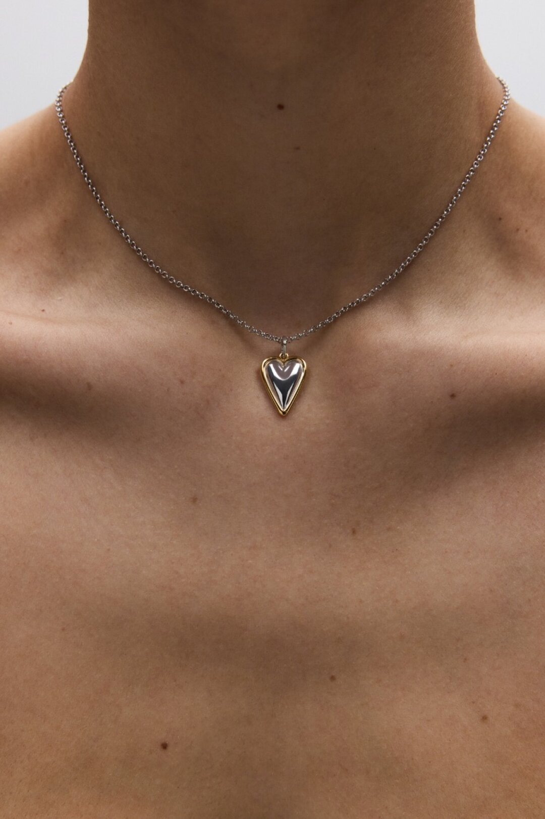 Подвеска Avgvst, 13 500 руб.