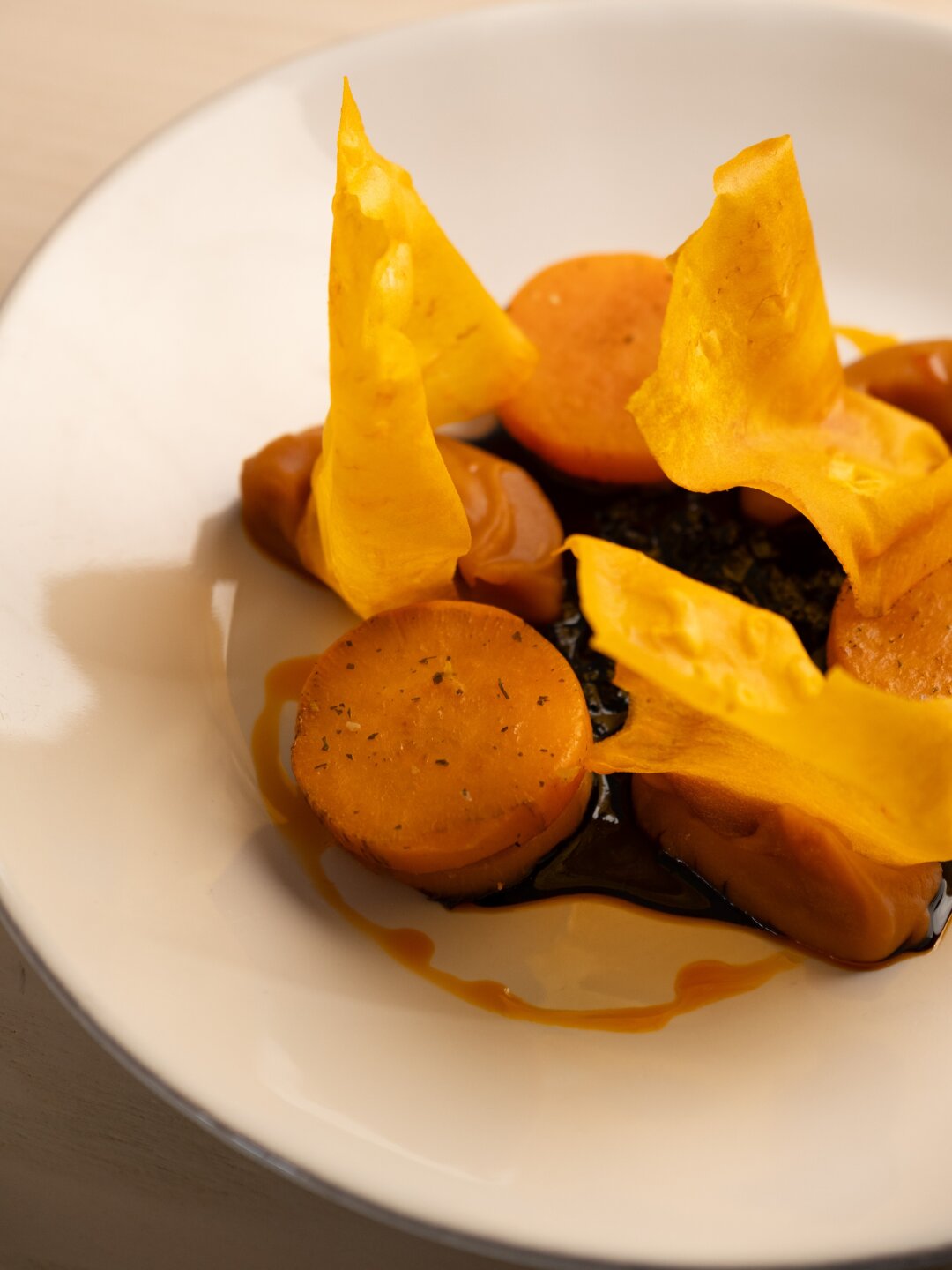 Батат с соусом черника-перец в Nolan Wine&Kitchen