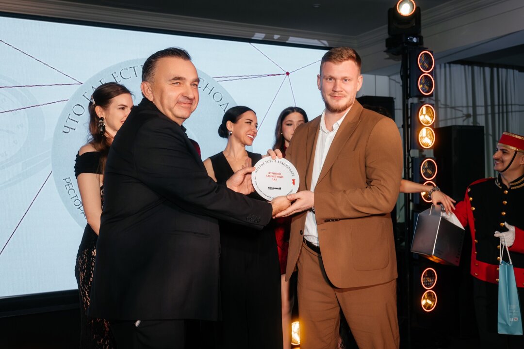 Номинация от редакции Собака.ru «Лучший банкетный зал» ресторан «Теплые страны»