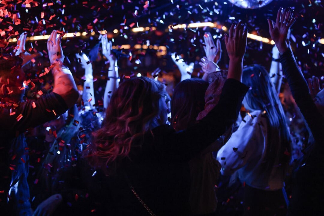 Последние вечеринки этой зимы в гастробаре Liberty