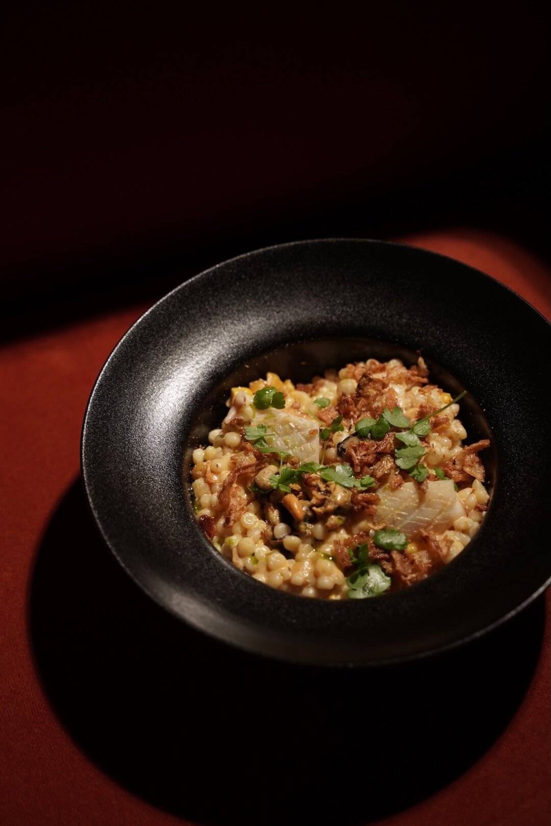 Птитим с морепродуктами из меню обедов в Midnight