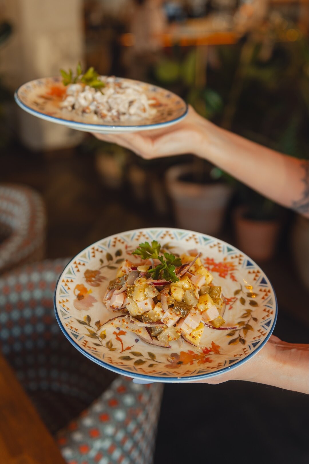 Кахетинский салат и салат Каспи