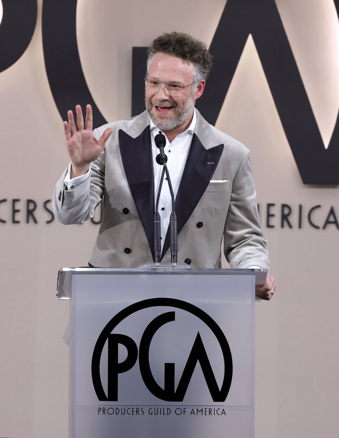 Сет Роген получил премию за сериал «Киностудия»