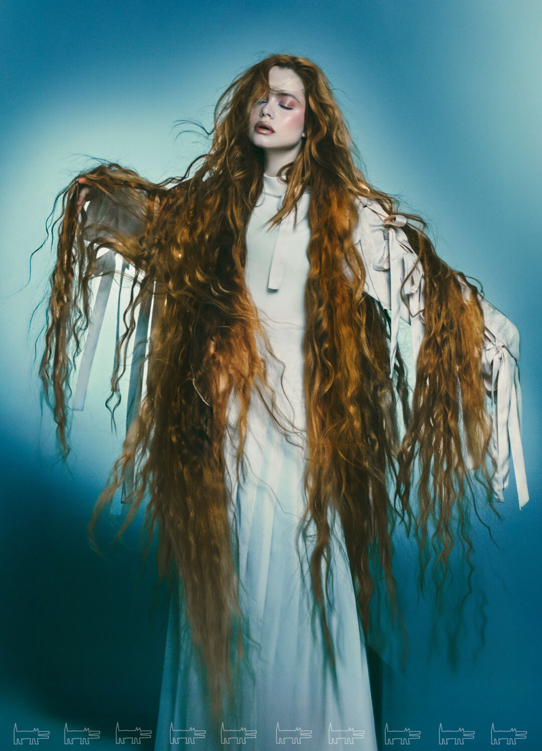 На Миле: платье OTOCYON