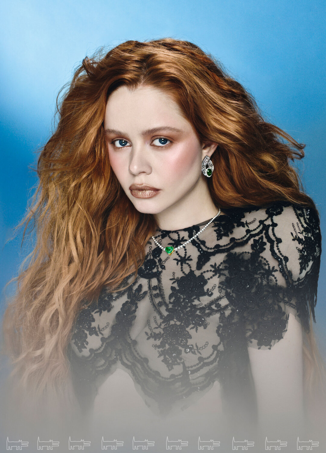 На Миле: cерьги и колье PARURE ATELIER, топ ДМИТРИЙ ШИПУЛИН