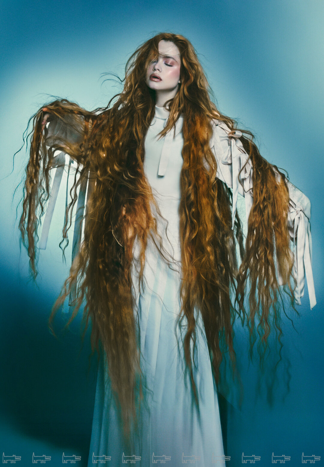 На Миле: платье OTOCYON