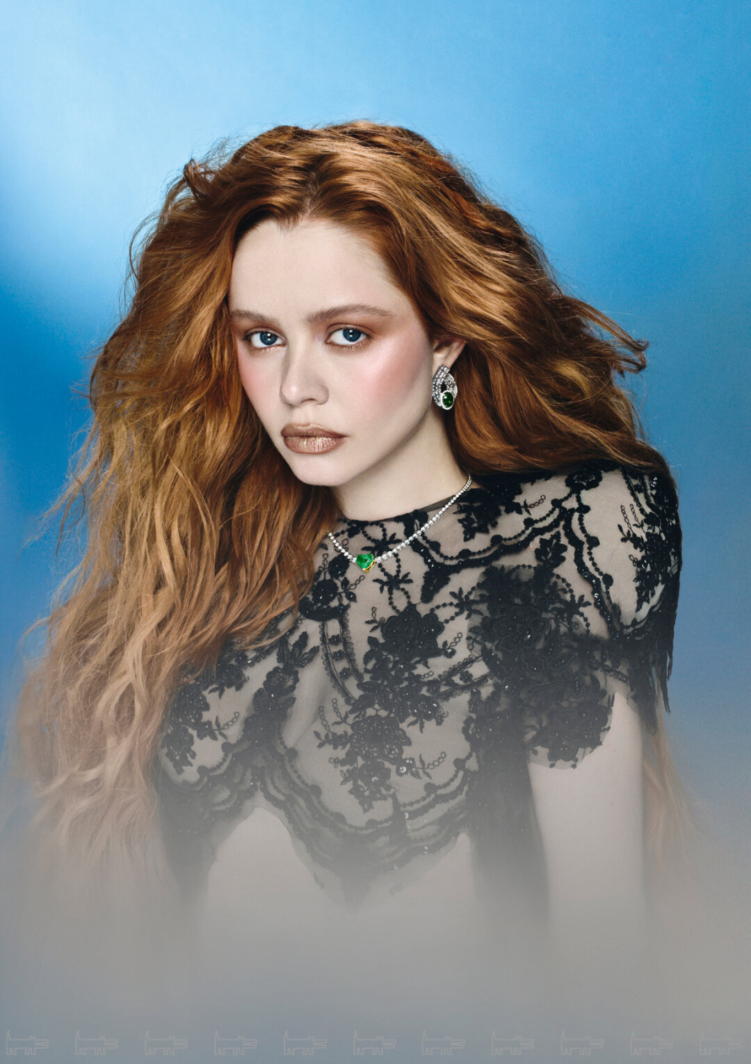 На Миле: cерьги и колье PARURE ATELIER, топ ДМИТРИЙ ШИПУЛИН