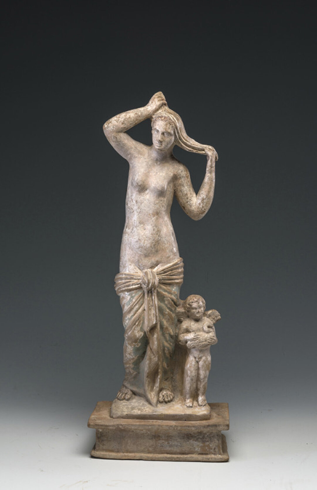 Афродита с Эротом. Центральная Греция (?), I век до н.э.– I век