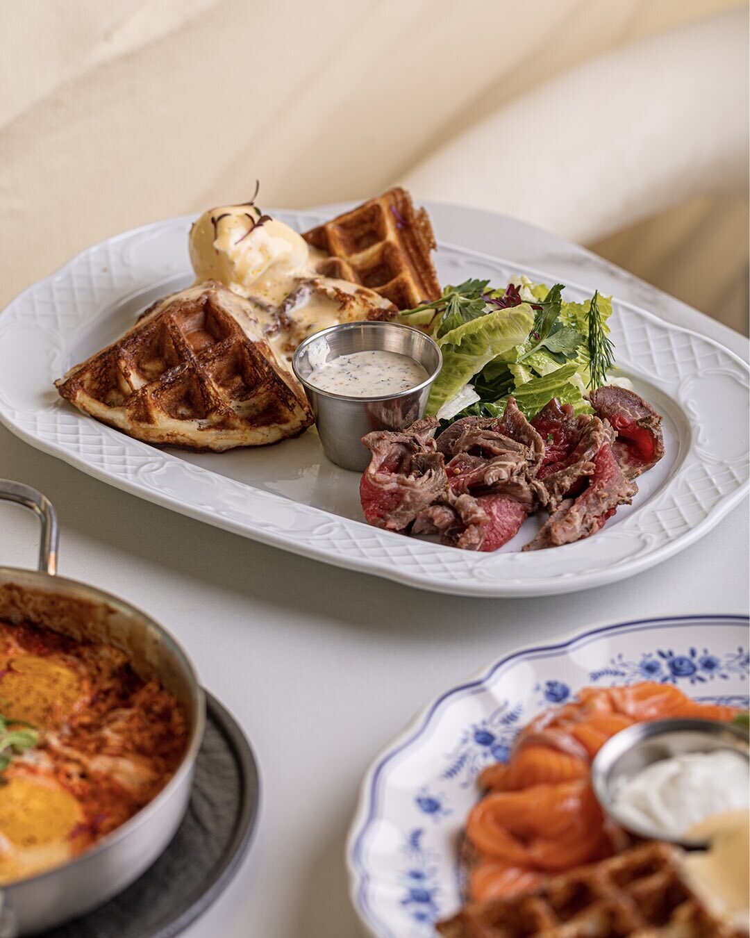 Те самые вафли из утреннего меню ресторана «Ривер»