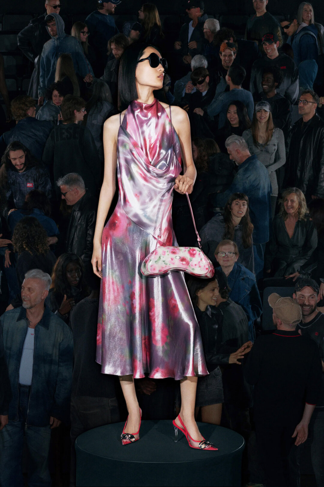 Багет-роза Diesel, Кенгуру, 34 200 руб.