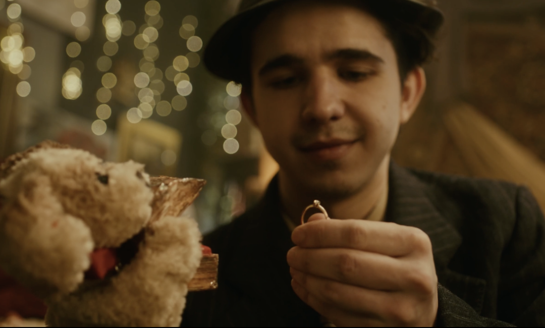 «С нами что-то не так» (реж. Никита Вихарев)