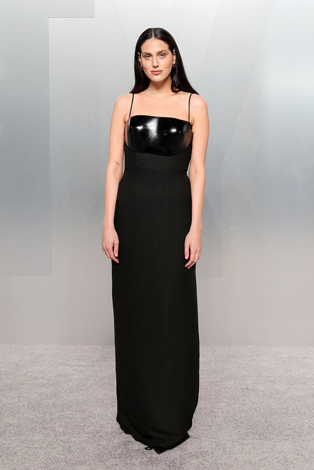 Ева Виктор в Loewe