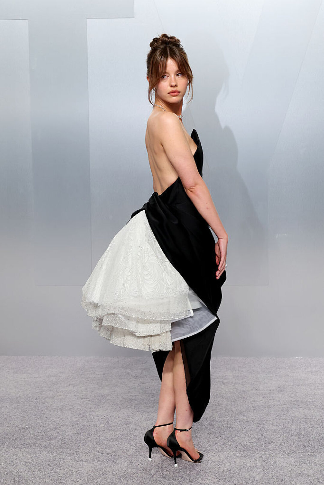 Миа Гот в Christian Dior