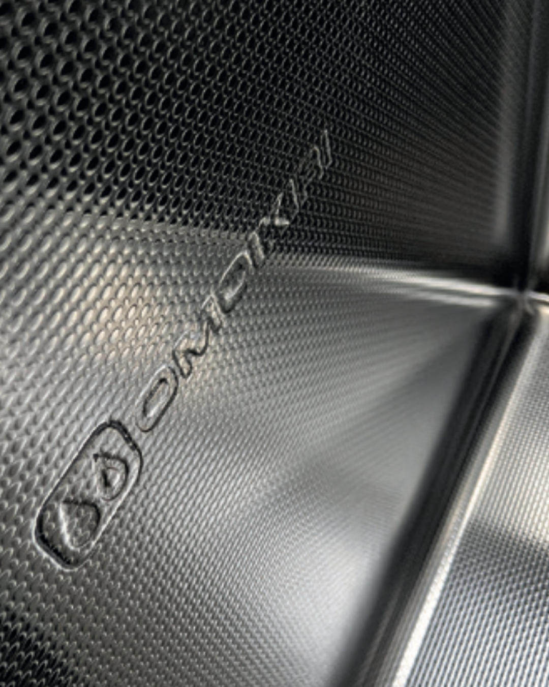 Мойка Taki Microdecor с тиснением из хромоникелевой стали