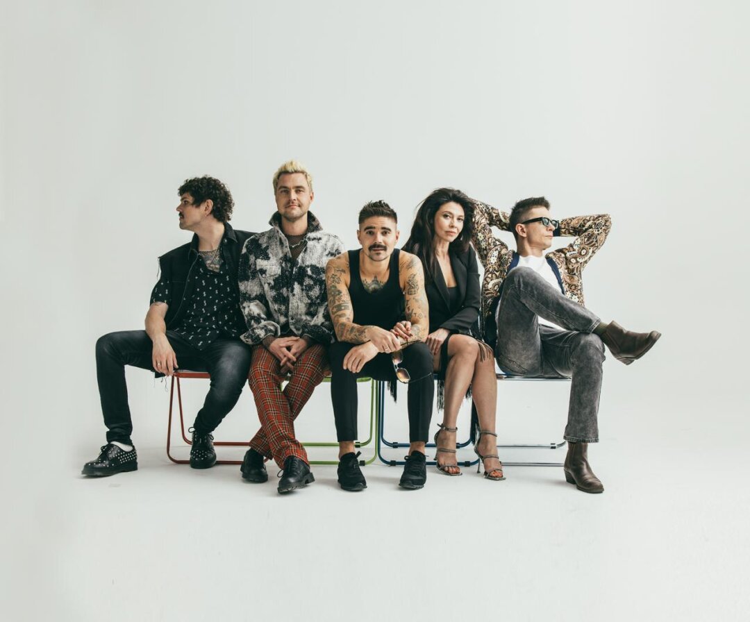 Группа The Hatters