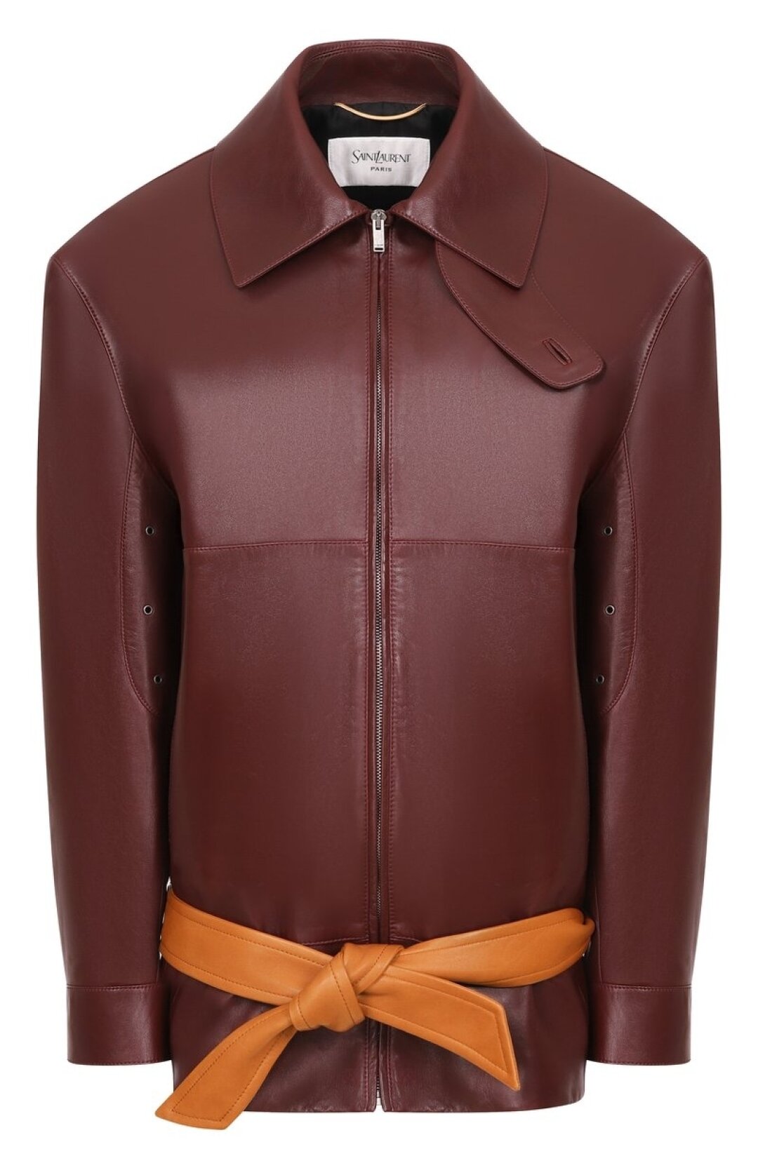 Saint Laurent, ДЛТ, 1 725 000 руб. Отрабатываем тренд на заниженную линию талии за счет кожаной куртки Saint Laurent (с подиума прямиком в фэшн