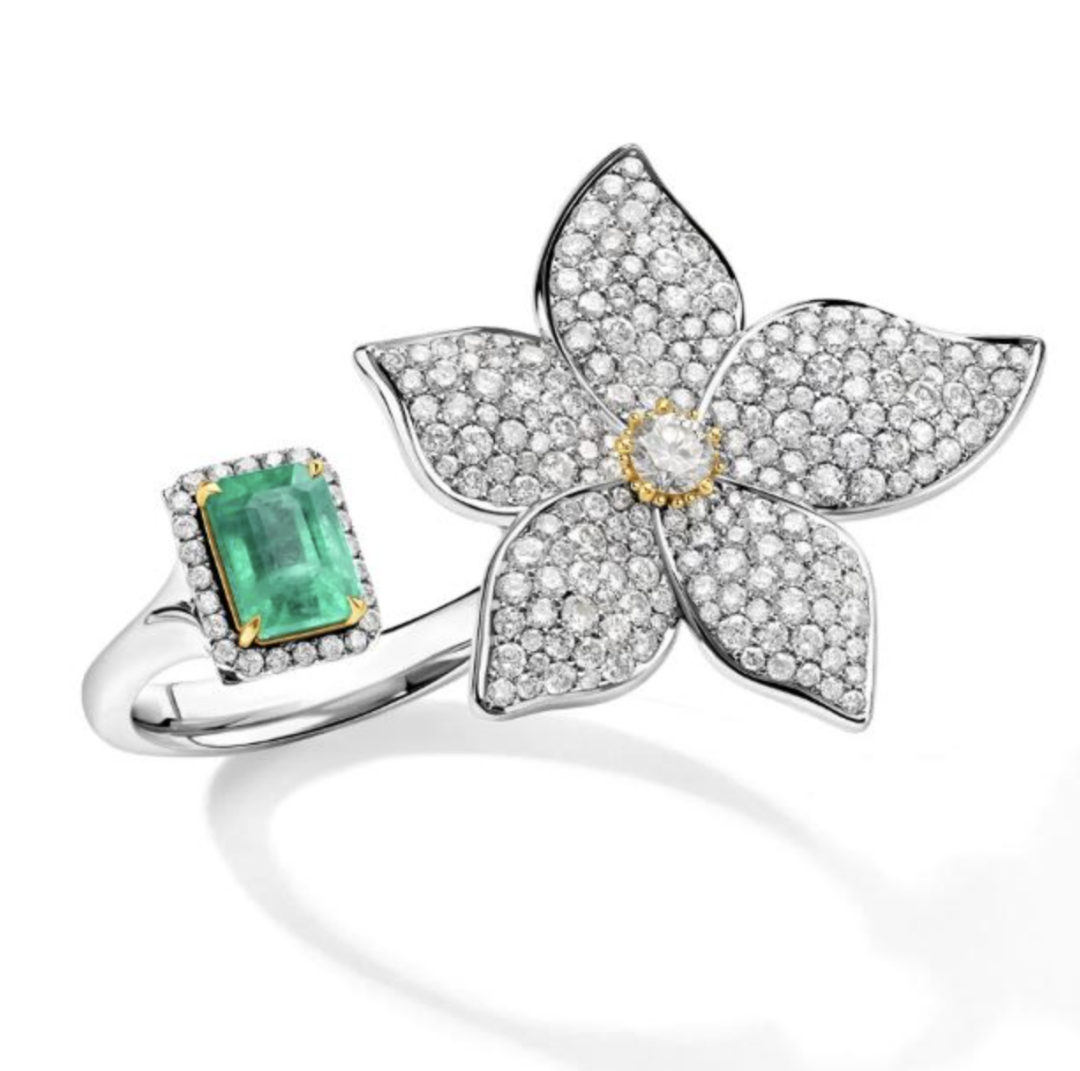 Feliksov Diamonds, 590 000 руб. Октагональный изумруд венчает стебель бриллиантовой плюмерии Feliksov Diamonds