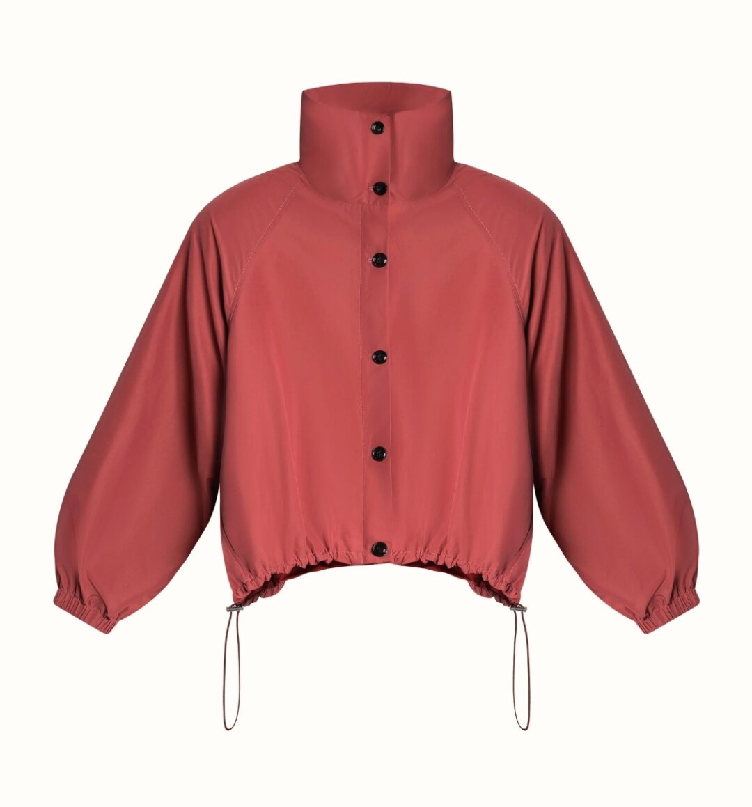 Eré de toi, 27 900 руб. Собираем весеннее фэшн-лукошко: первая на очереди — куртка-малина (официальное название!) из новой коллекции франкофильского