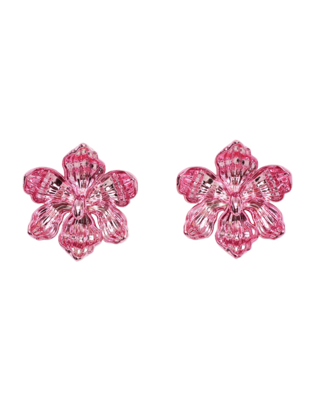 Hugo Kreit, KM20, 32 400 руб. Латунные серьги-ирисы в цвете фуксии прижились в драгоценном бестиарии парижских хедлайнеров авангардных украшений Hugo