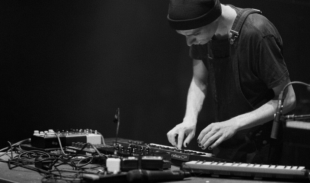 закрывайсвоиглаза