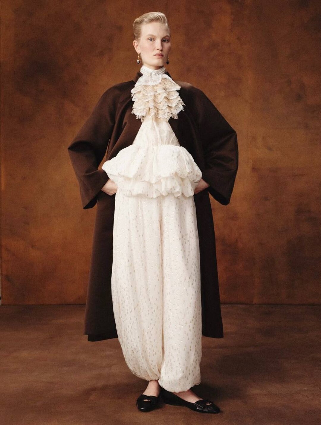 Плащ 1811, 34 990 руб.