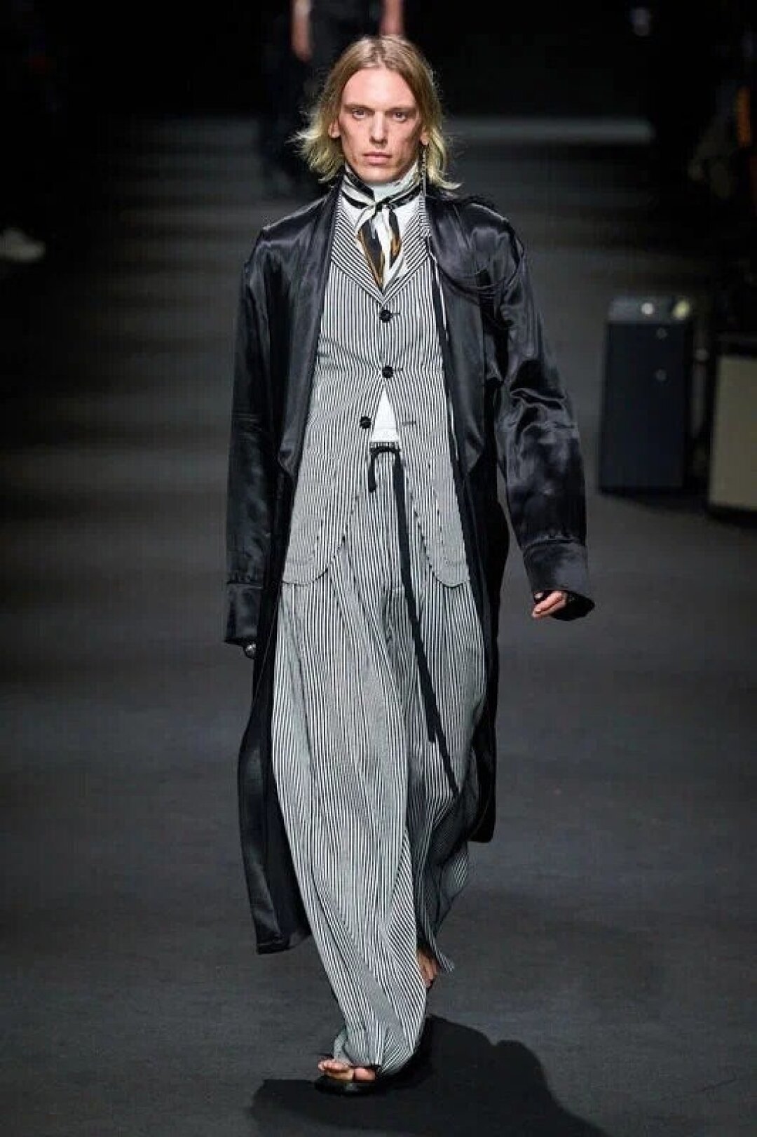 Тотал-лук Ann Demeulemeester