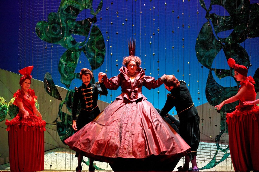 Опера «Малахитовая шкатулка»