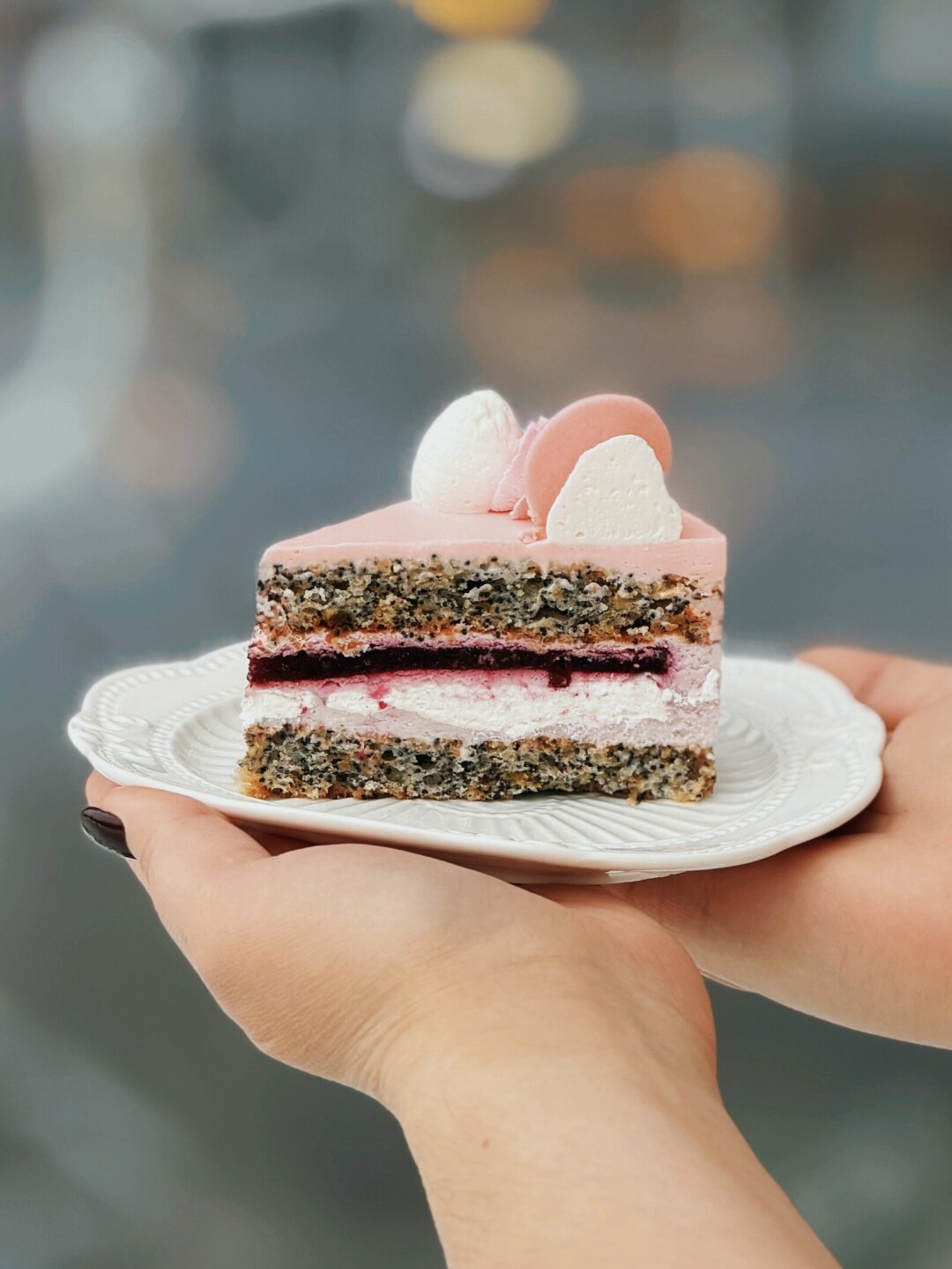 Торт «Маковый с ягодами»