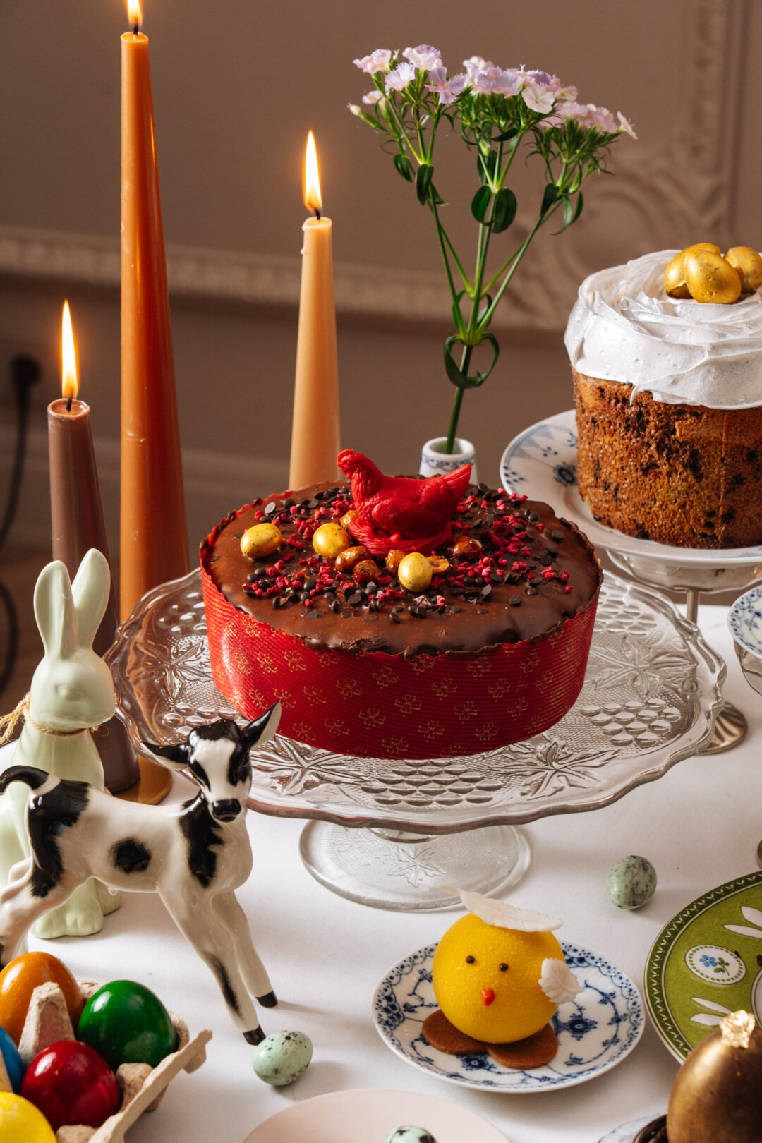 Drevå, Nordic, Fika Special edition к Пасхе — фисташковый панеттоне (3900 руб) по рецепту шеф-повара Дэниела Хогландера. Его пекут с шоколадом