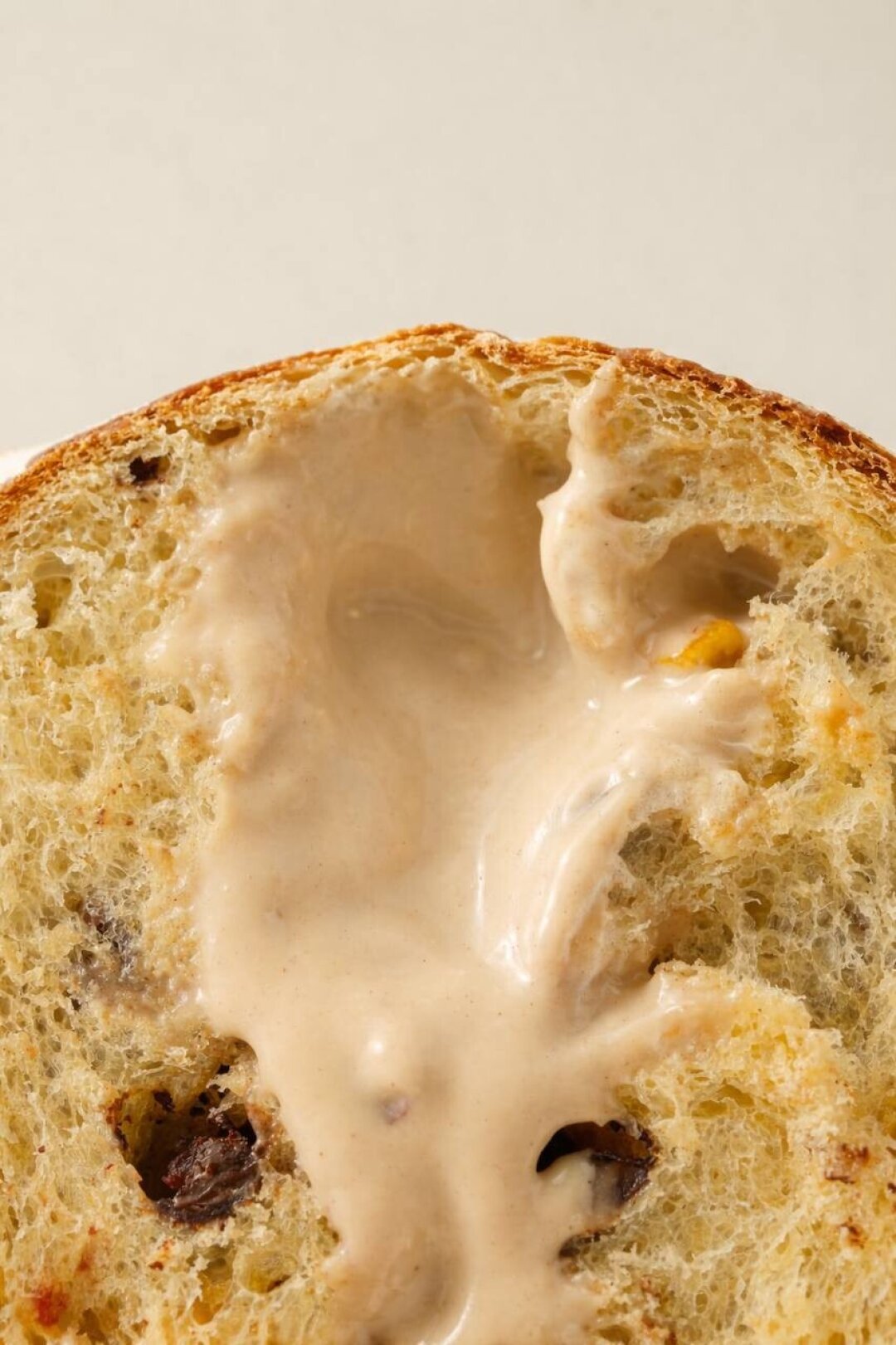 два варианта начинки: классический или с заварным ванильным кремом