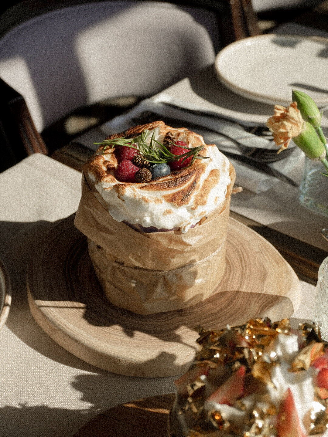 Кулич "Русский лес" от ресторана "Золотое кольцо"