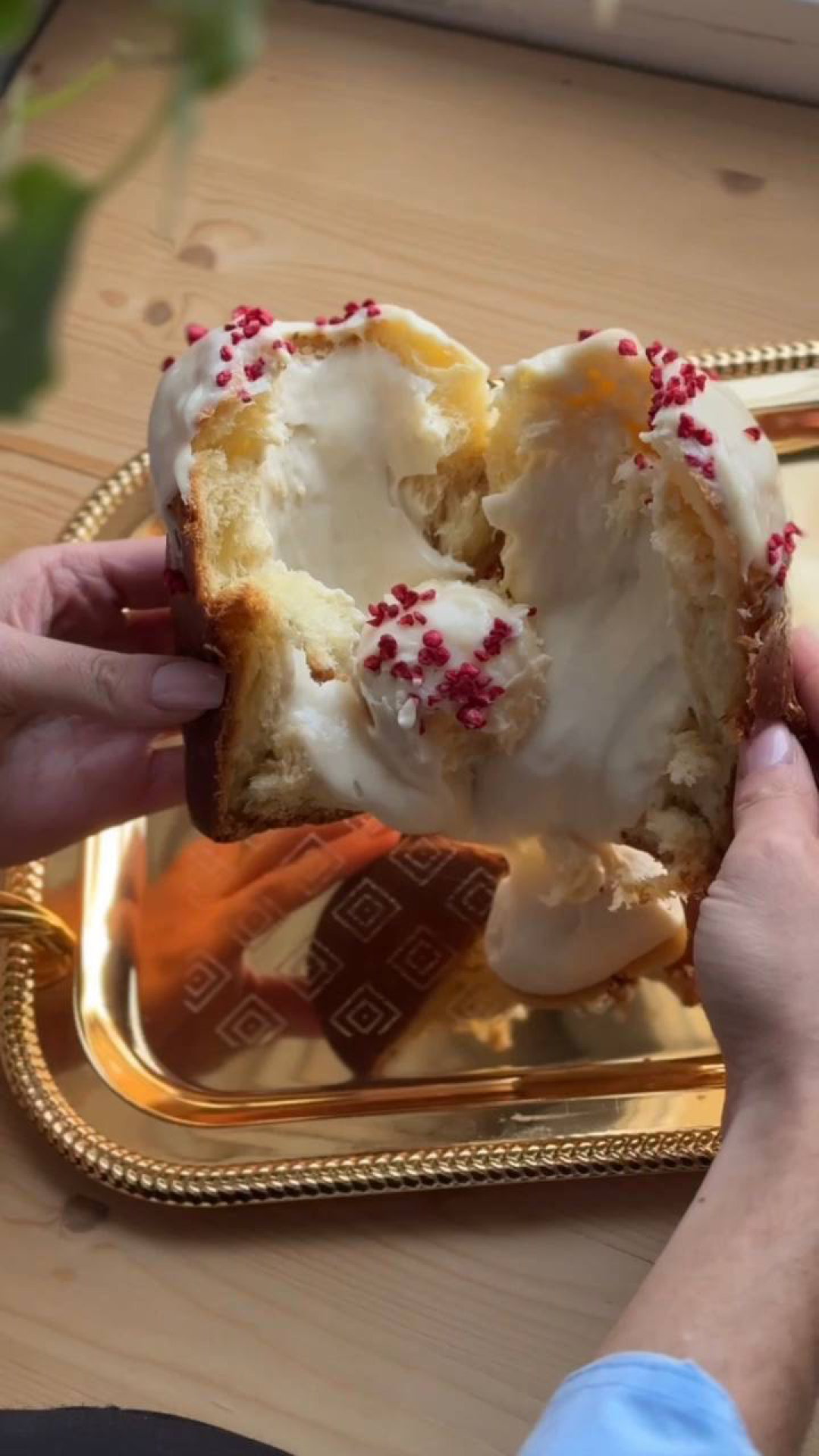 Куличи от гастробара "Дорогая, буду поздно"