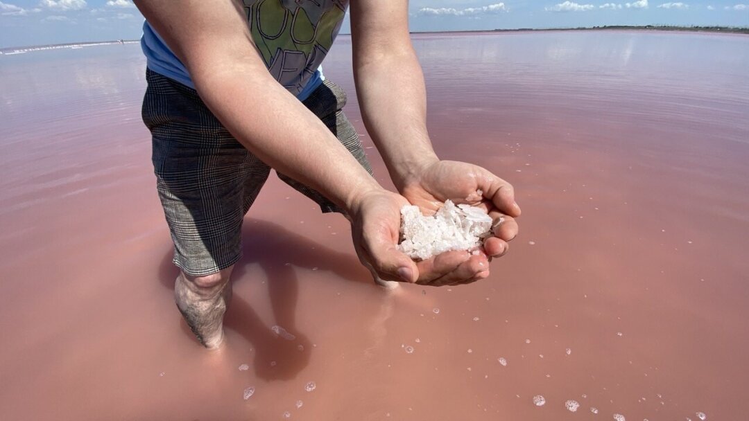 Крымская розовая соль