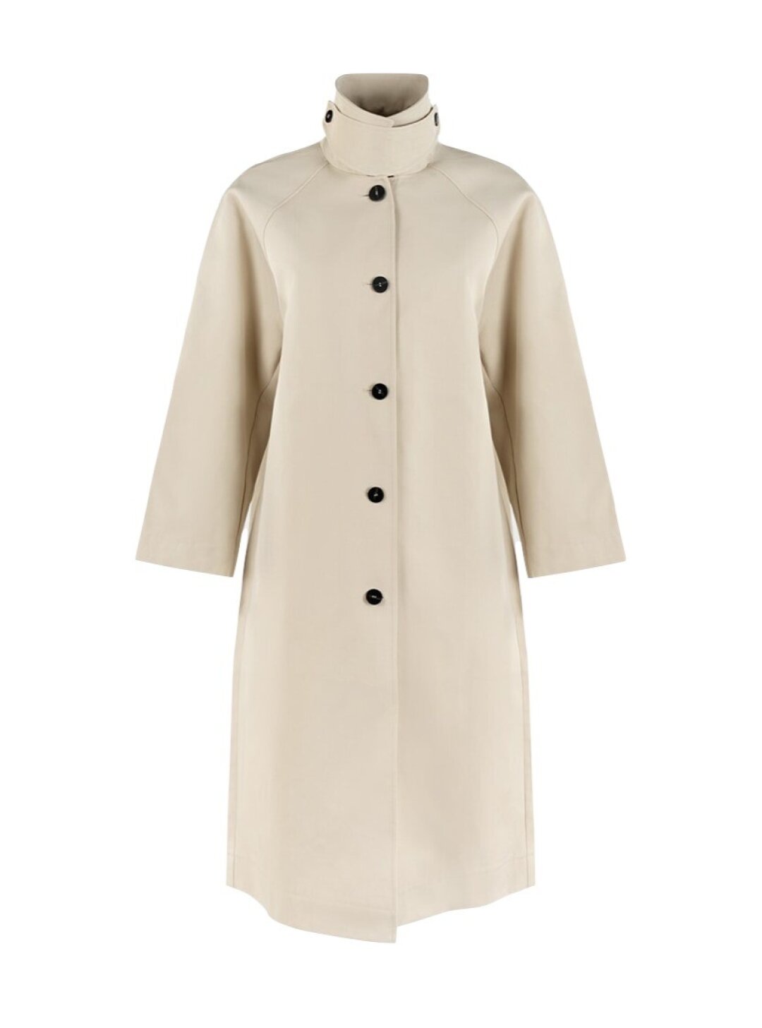 Love Republic, 11 999 руб. Всё сошлось: ультрамодный ворот-стойка, холодный бежевый оттенок, не слишком объемный крой и актуальная длина чуть ниже