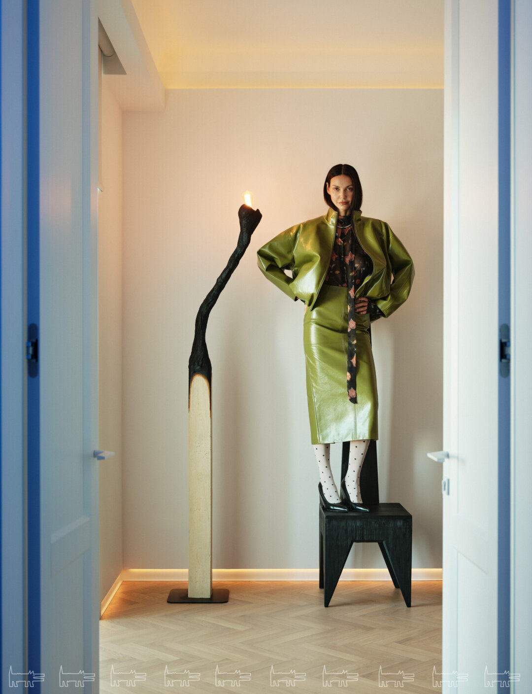 На Евгении: колье «Бато» «RS 1912 РУССКИЕ САМОЦВЕТЫ», лакированные бомбер и юбка 1811, блуза и туфли USHATAVA, гольфы ZARINA Галерист Евгения