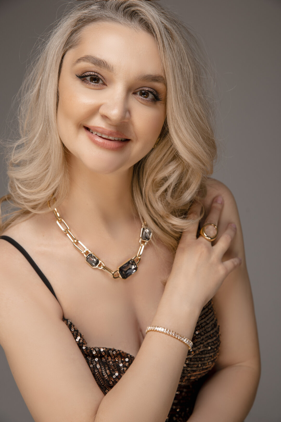 Кармелицкая Анастасия Третий сын пришел в нашу семью прямо в мой день рождения 6 сентября 2025 года, и я поняла, что все в жизни делаю правильно! Меня