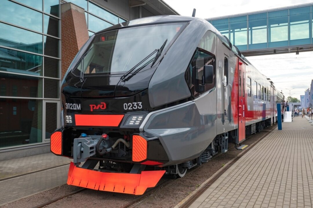 Новый электропоезд ЭП2ДМ. Составы этой модели ходят от Финляндского вокзала до Сестрорецка