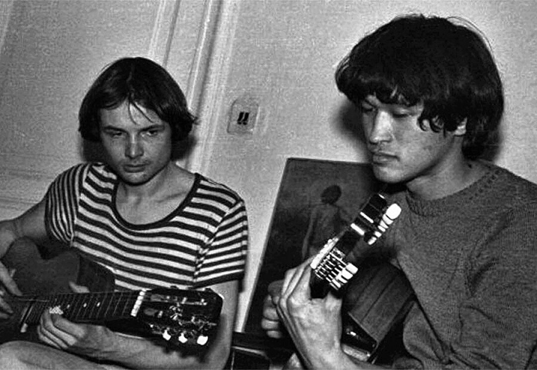Алексей Рыбин и Виктор Цой. 1981 год