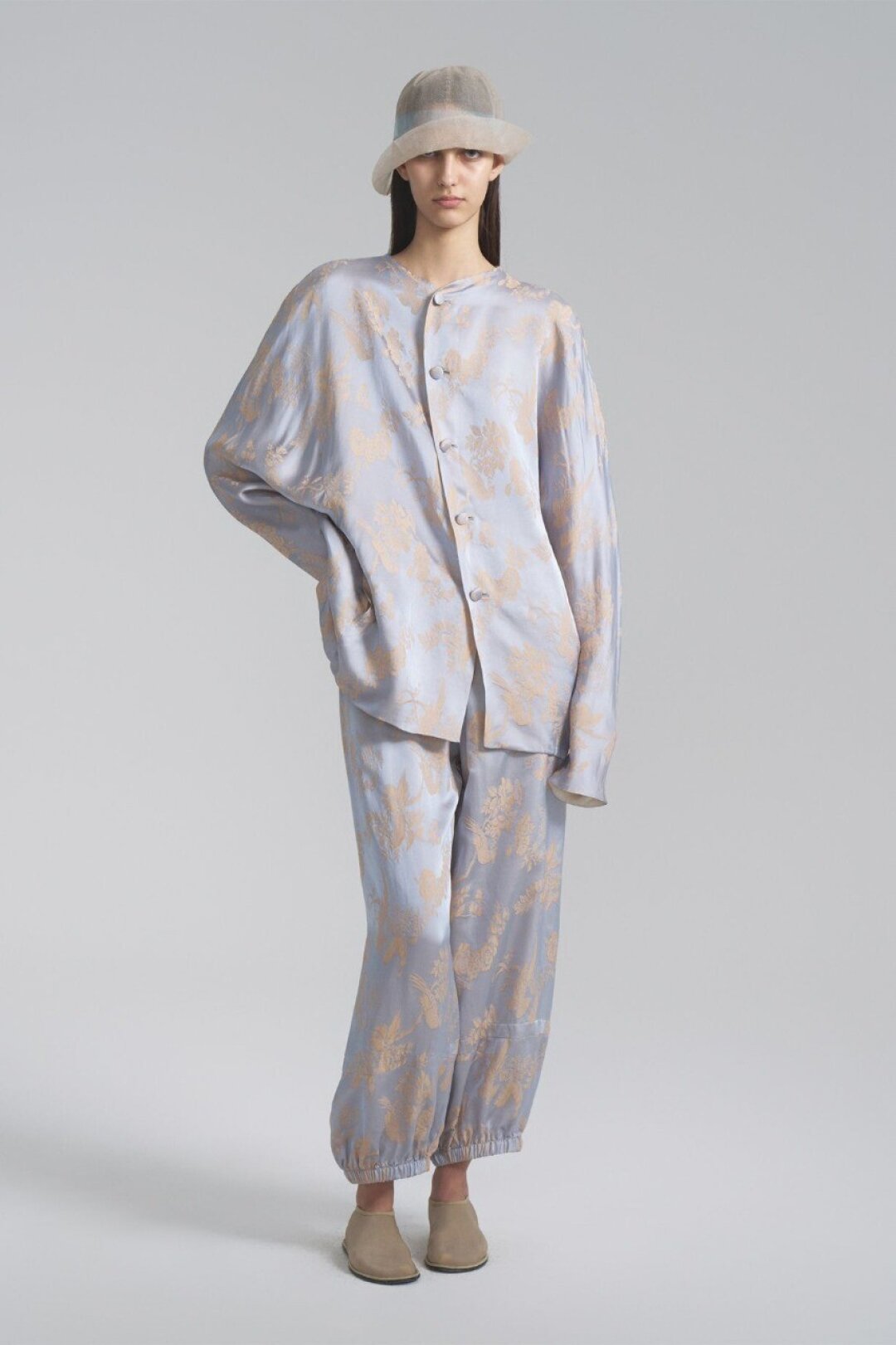 Костюм Level44, 63 900 руб.